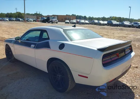 2018 Dodge Challenger R/T 392 from USA, damaged, VIN 2C3CDZFJ7JH228147